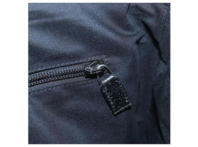 Bolsa de Ombro GUCCI GG Canvas Preta Prata 146236 Auth 205299V Preto - vista 27