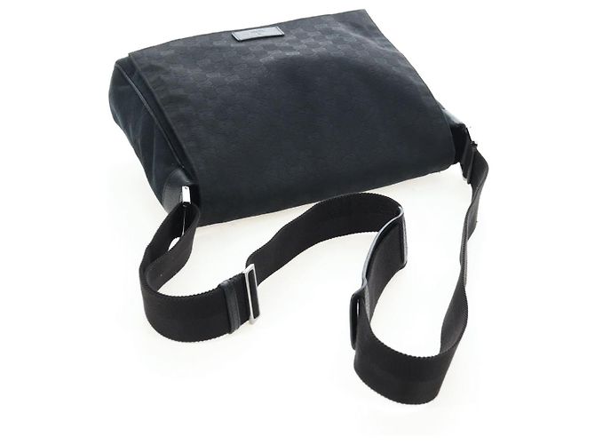 Bolsa de Ombro GUCCI GG Canvas Preta Prata 146236 Auth 205299V Preto - vista 7