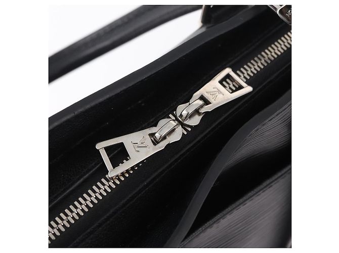 Borsa a mano LOUIS VUITTON Epi Vaneau MM Nera M51238 LV Auth ep16360V Nero - vista 21
