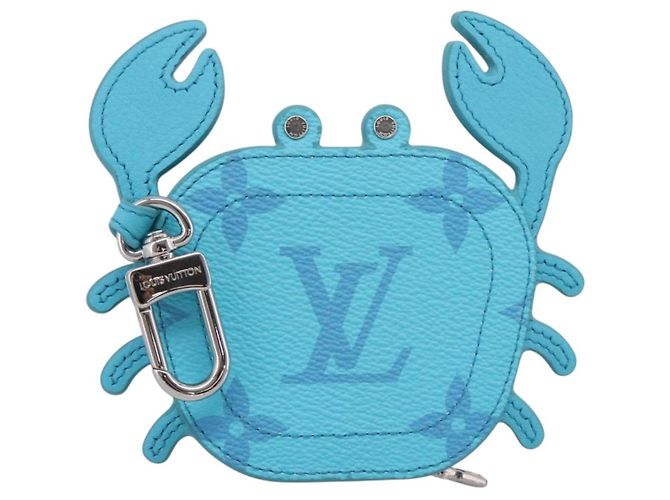 LOUIS VUITTON Monogram LV Crab Bag Charm Light Blue M01930 LV Auth 206668SM Bleu clair Monogramme - vue 2