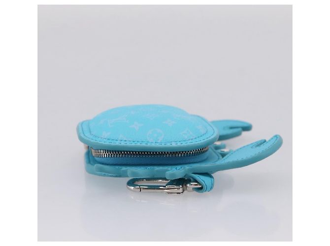 LOUIS VUITTON Monogram LV Crab Bag Charm Light Blue M01930 LV Auth 206668SM Bleu clair Monogramme - vue 4