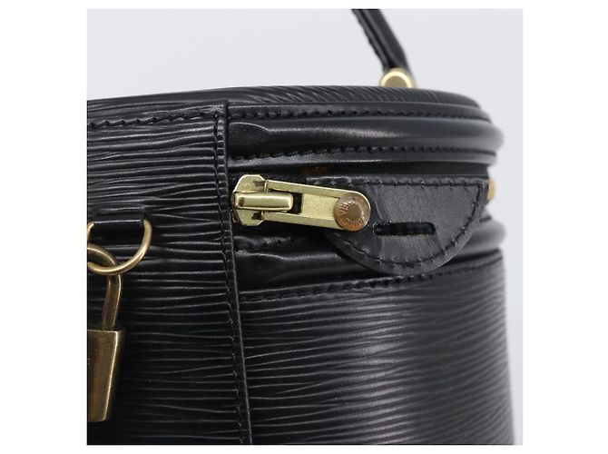 LOUIS VUITTON Epi Cannes Handtasche Schwarz M48032 LV Auth 205312V - Ansicht 19