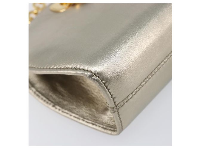 Borsa a tracolla Salvatore Ferragamo Gancini Chain in pelle oro Auth hk4135A D'oro - vista 16