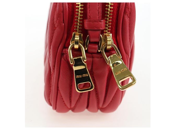 Pochette a mano Miu Miu Matelassé in pelle rossa e oro autentica 207215M Rosso D'oro - vista 19