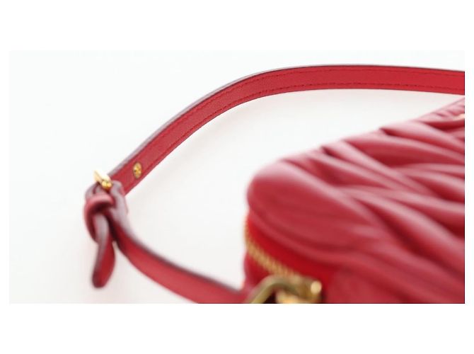 Pochette a mano Miu Miu Matelassé in pelle rossa e oro autentica 207215M Rosso D'oro - vista 9
