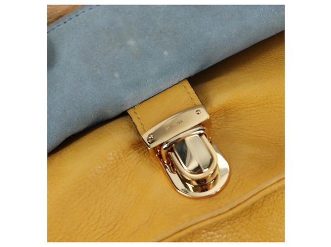 Bolsa de Ombro PRADA Pele 2way Yellow Gold Auth 205953M Dourado Amarelo - vista 25
