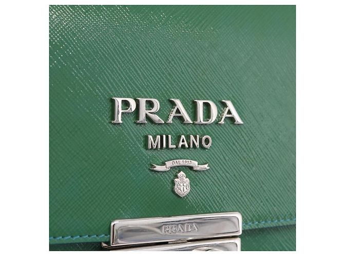 Saffiano Borsa a Tracolla con Catena PRADA Pelle Safiano Verde Argento Auth 207634V - vista 21