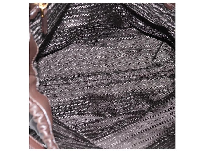 Borsa a mano raccolta PRADA in pelle 2way Dark Brown Gold Auth BA16047A D'oro Marrone scuro - vista 11