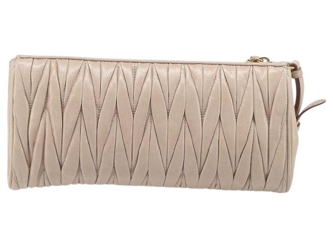 Pouch Miu Miu Matelassé in pelle Beige Gold Auth 205354V D'oro - vista 2