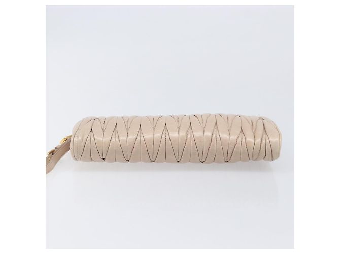 Pouch Miu Miu Matelassé in pelle Beige Gold Auth 205354V D'oro - vista 6