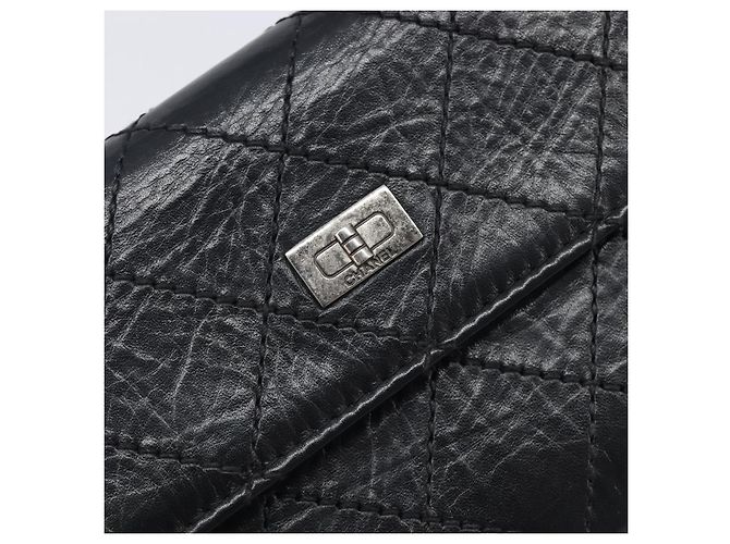 Portafoglio lungo CHANEL 2.55 Matelassé in pelle nera con CC argento Auth 205240V Nero - vista 17