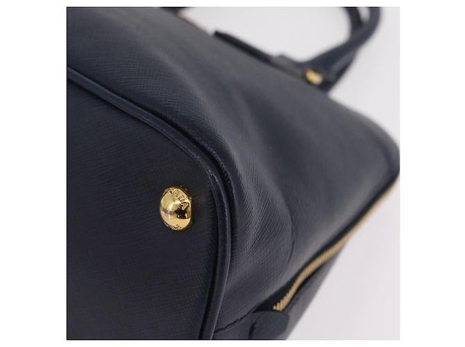 Saffiano Sac à main PRADA cuir Safiano Navy Gold Auth 202507A Doré Bleu Marine - vue 15