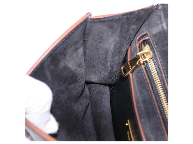Borsa a tracolla Miu Miu Madras in pelle nera e oro Auth 207539M Nero - vista 28