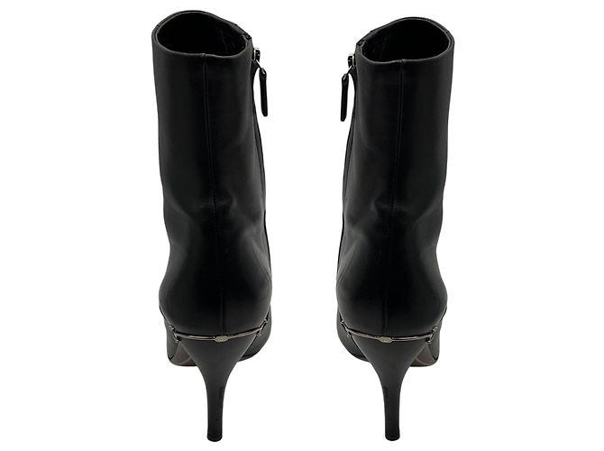 Botines de tacón de aguja en cuero negro Gucci / Botas cortas - vista 5