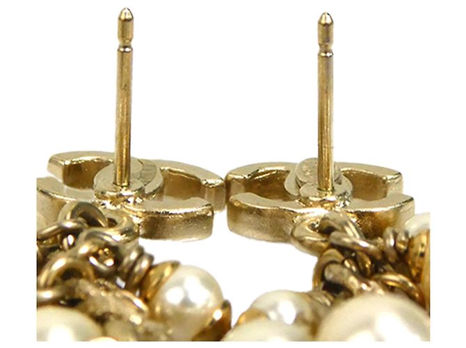 Orecchini costume Chanel CC placcati oro con nappe di perle sintetiche e chiusura a pressione D'oro - vista 8