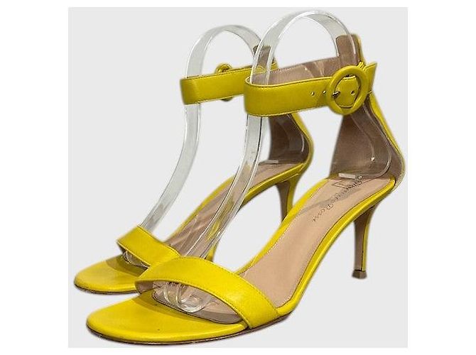 Sandali Gianvito Rossi gialli T.37,5 Giallo - vista 3