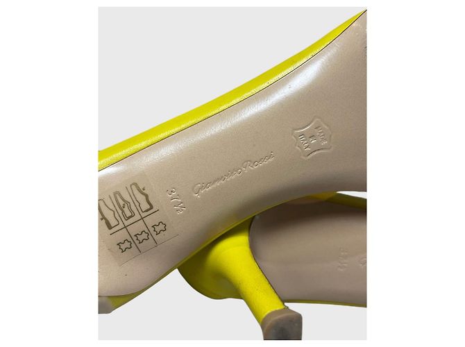 Sandali Gianvito Rossi gialli T.37,5 Giallo - vista 9