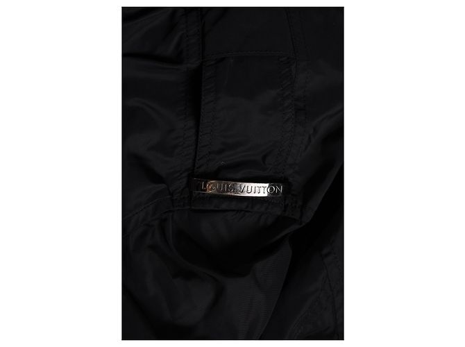 Louis Vuitton, cortavientos negro de 4 bolsillos - vista 10