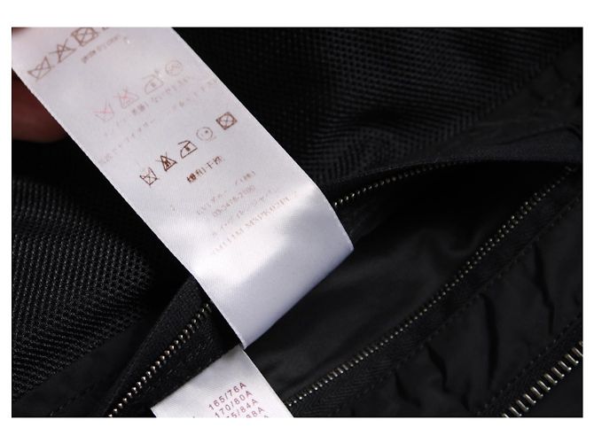 Louis Vuitton, cortavientos negro de 4 bolsillos - vista 7