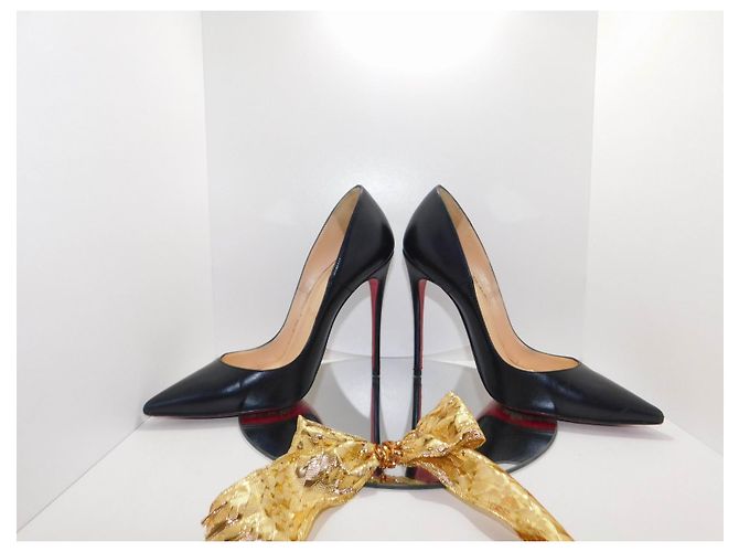 Christian Louboutin So Kate Pumps Nero - vista 9