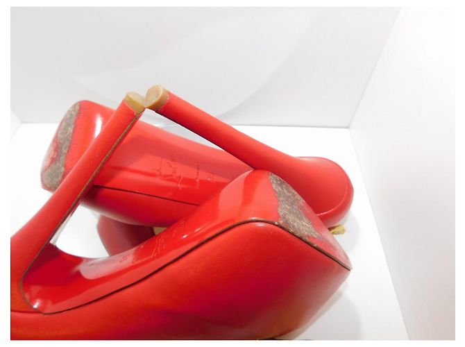 Christian Louboutin Louboutin High-Heel-Schuhe Rot - Ansicht 15