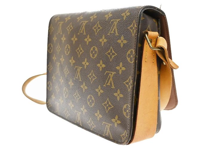 Louis Vuitton Cartouchiere Monogram Canvas GM Castaño - vista 4
