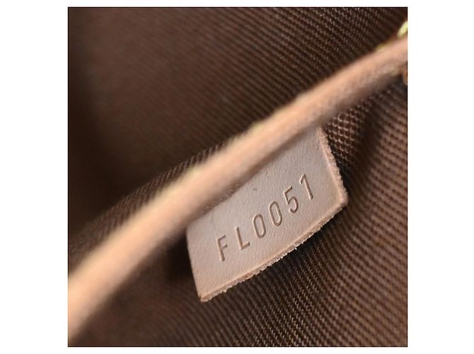 Louis Vuitton Alma Monogram Canvas PM Marron - vue 7