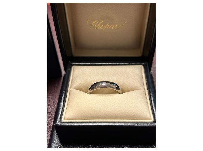 Chopard Ring Slit Mini White Gold Wedding Band - view 2