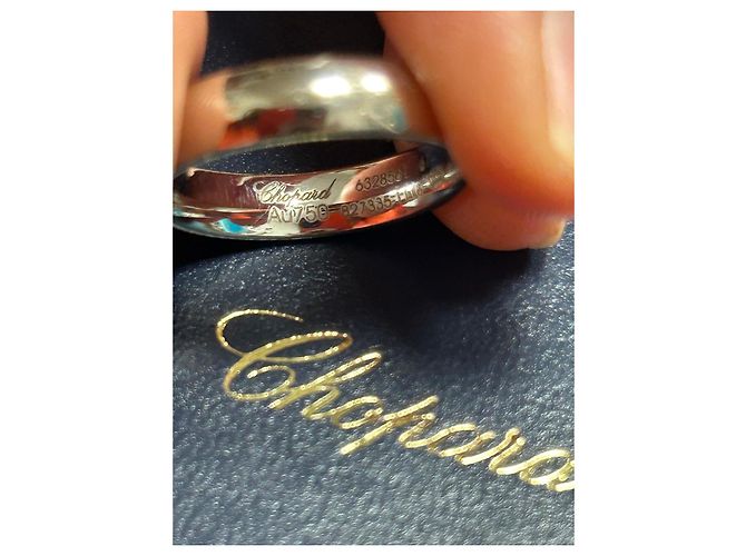 Chopard Ring Slit Mini White Gold Wedding Band - view 5
