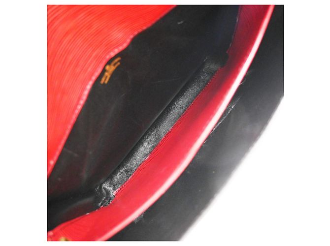 Louis Vuitton Cartouchiere Epi Leather MM Vermelho - vista 5