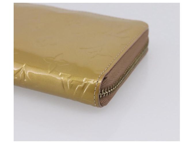 Louis Vuitton Zippy Monogram Vernis Bege - vista 7