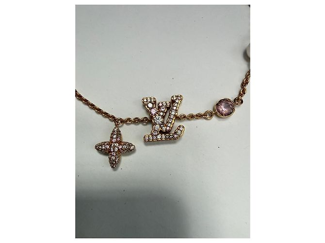 Pulsera Louis Vuitton LV Iconic Trésor dorada Rosa Dorado - vista 4