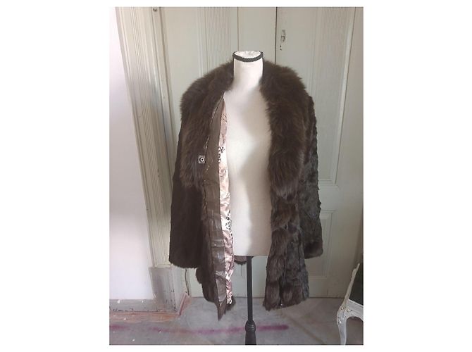 Autre Marque Brown Rabbit Fur Coat - view 3