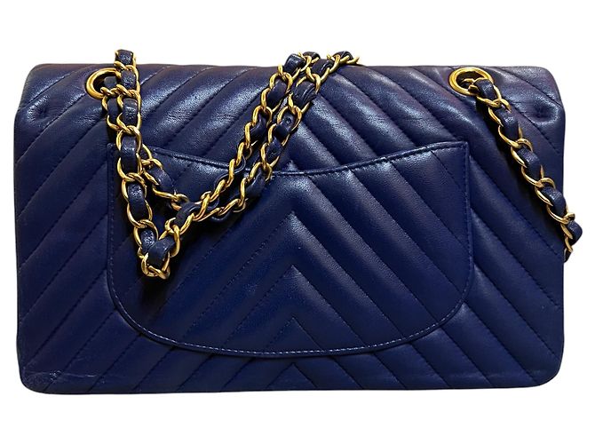 Bolso Chanel Medium Classic Chevron Lambskin Double Flap 2015 - vista 4