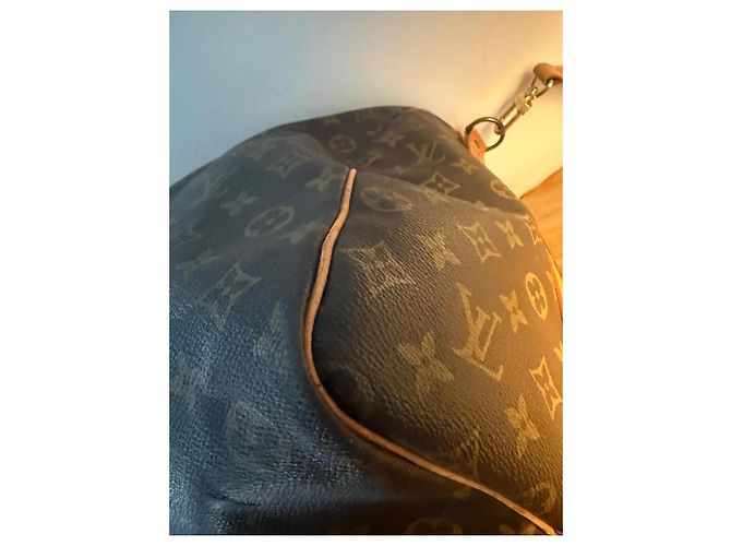 Louis Vuitton Keepall 60 Bandoulière Monogram Canvas Mala de Viagem Marrom Monograma - vista 12