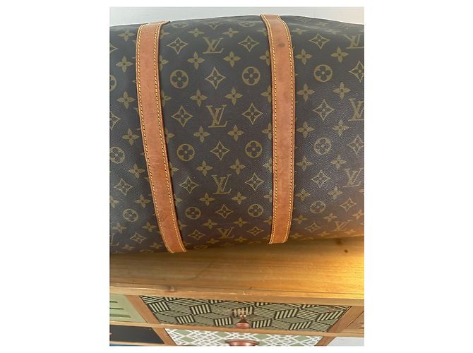 Louis Vuitton Keepall 60 Bandoulière Monogram Canvas Mala de Viagem Marrom Monograma - vista 14