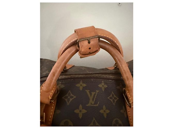 Louis Vuitton Keepall 60 Bandoulière Monogram Canvas Mala de Viagem Marrom Monograma - vista 4