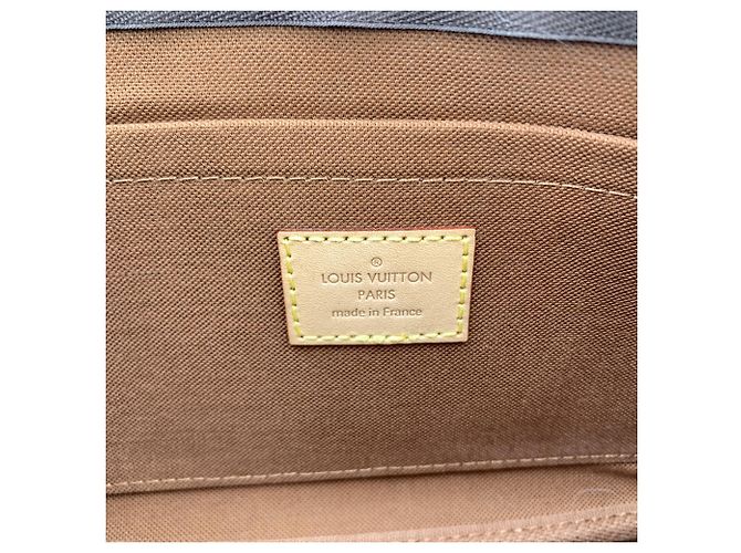 Louis Vuitton Borsa a tracolla Multi Pochette Accessoire in canvas Monogram Rosa Marrone - vista 6