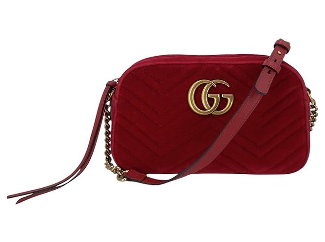 Gucci Bolso de hombro GG Marmont Small Matelassé en terciopelo rojo Roja - vista 7