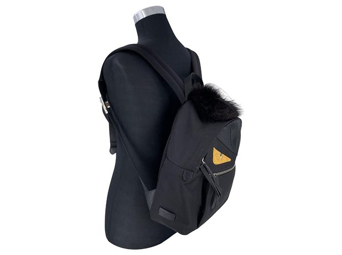 Bag Bugs Fendi Zaino e borsa a tracolla Monster Bugs Eyes in nylon nero con rifiniture in pelliccia - vista 7