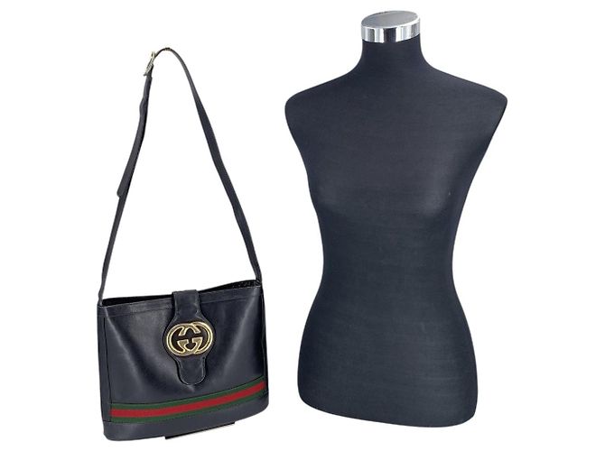 Gucci Sac à épaule Vintage en cuir noir avec motif GG entrelacé et sangle Web - vue 2