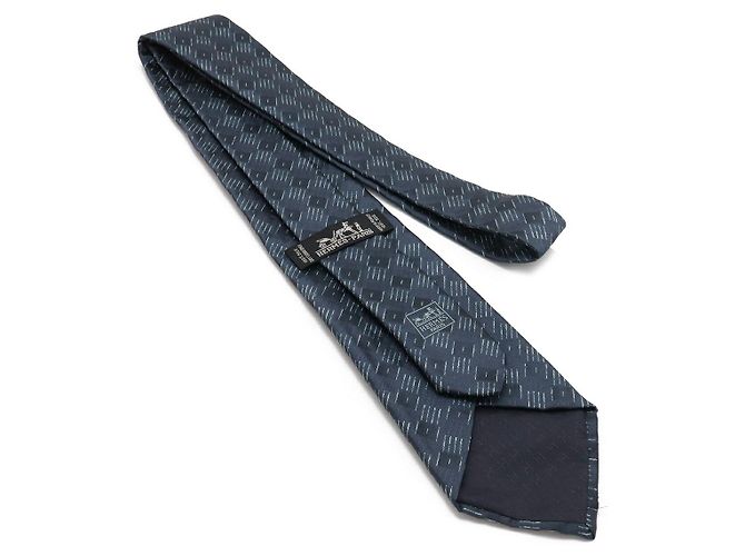 Cravate en soie Hermès bleu marine - vue 2