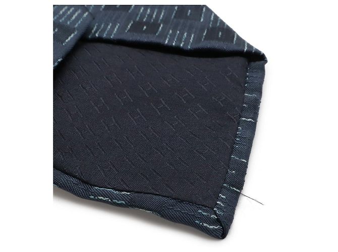 Cravate en soie Hermès bleu marine - vue 4