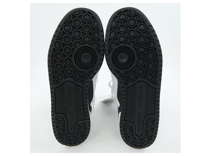 Autre Marque Baskets Adidas Noir Blanc - vue 4