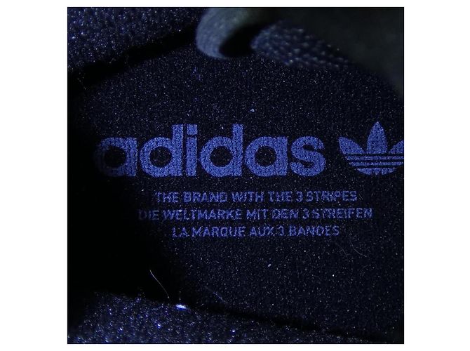 Autre Marque Baskets Adidas Noir Blanc - vue 6