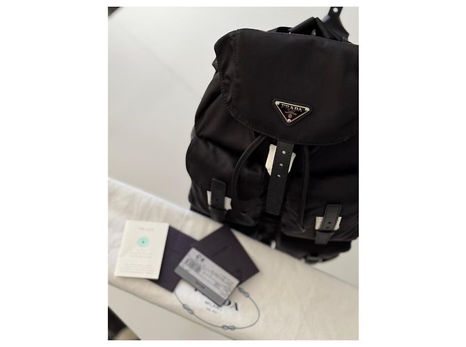 Prada Re-Nylon Rucksack Schwarz - Ansicht 2