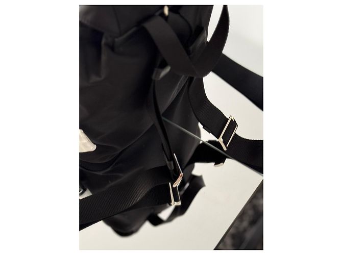 Prada Re-Nylon Rucksack Schwarz - Ansicht 7