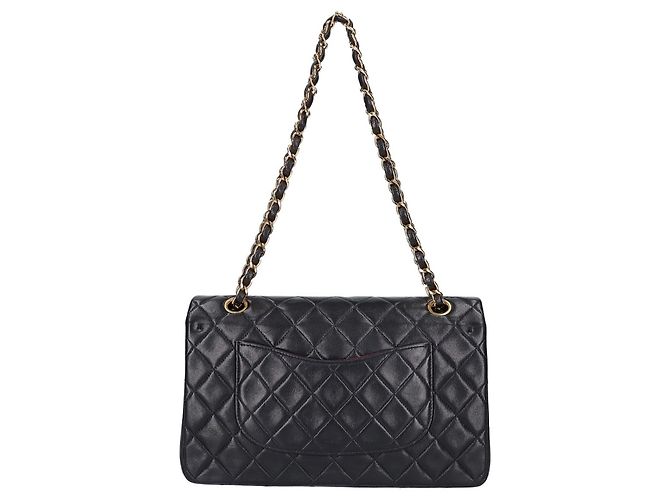 Timeless Chanel Double Flap Matelassé Schultertasche aus schwarzem Lammleder - Ansicht 8