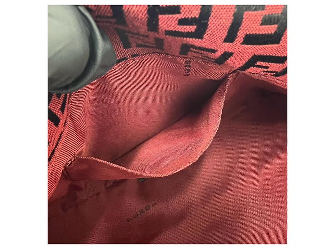 Fendi Zucchino Semi Shoulder Bag Schultertasche Schwarz Rot - Ansicht 10