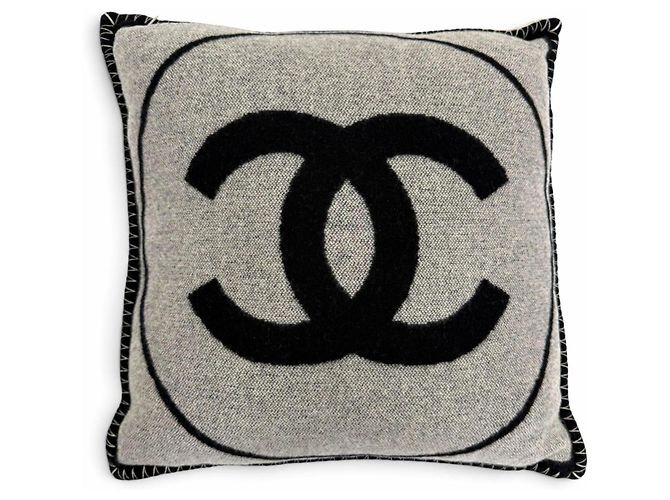 Almofada Chanel 18V em mistura de lã e cashmere Marrom Preto - vista 3